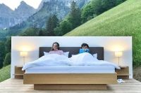 Khách sạn ngoài trời không có tường, cửa sổ, cửa ra vào ở Thụy Sỹ
